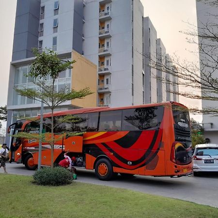Nature Inn Aeropolis Ar3 Tangerang Buitenkant foto