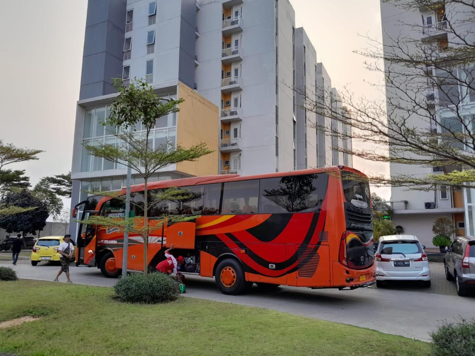 Nature Inn Aeropolis Ar3 Tangerang Buitenkant foto