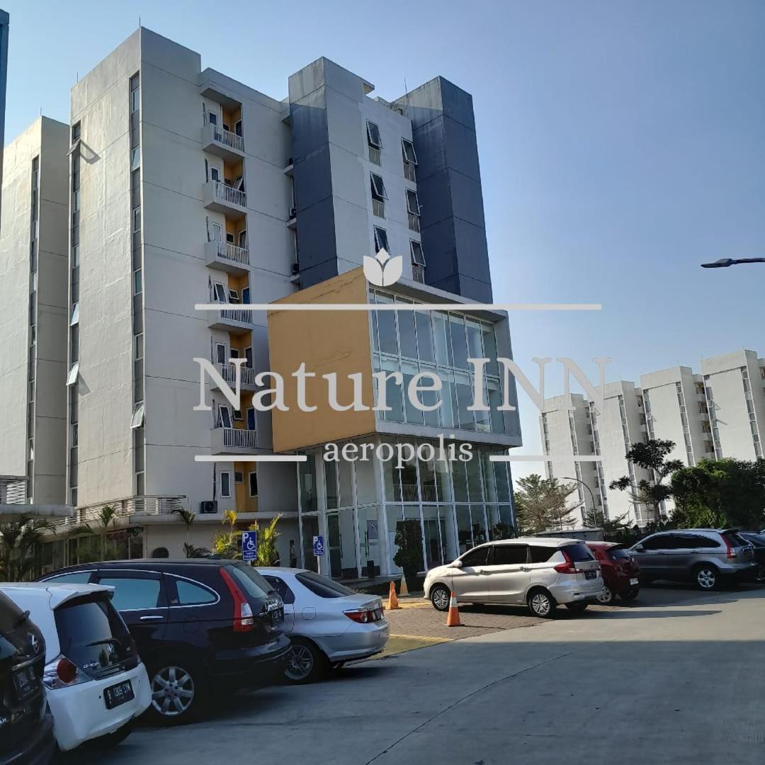 Nature Inn Aeropolis Ar3 Tangerang Buitenkant foto