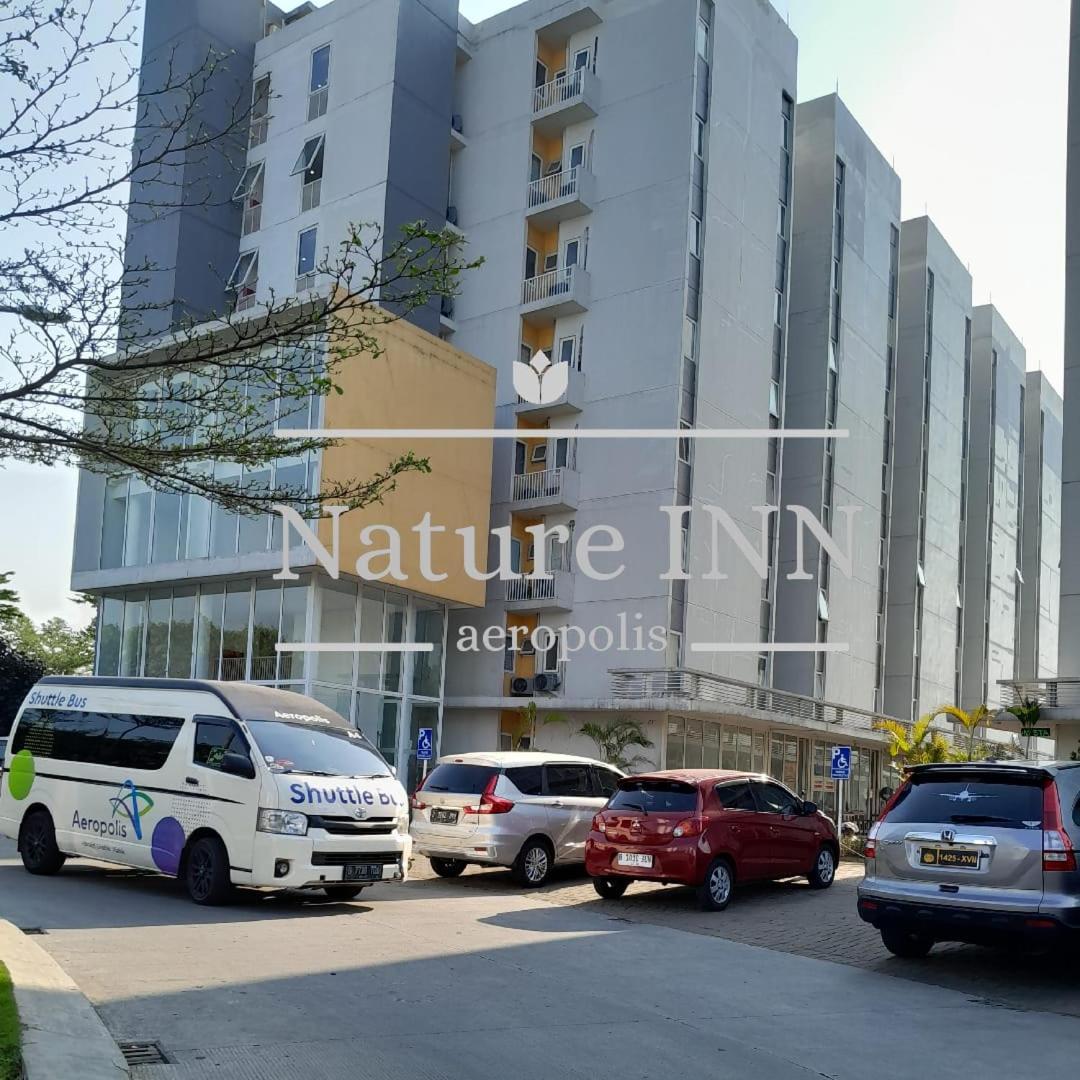 Nature Inn Aeropolis Ar3 Tangerang Buitenkant foto